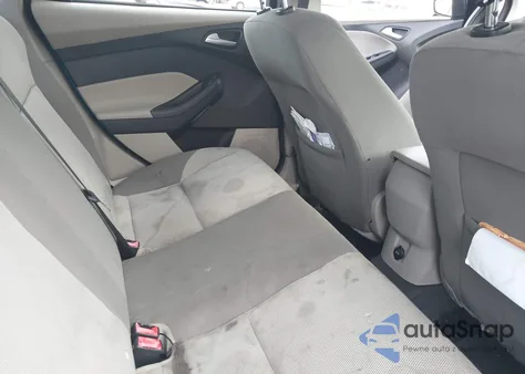 2014 Ford Focus Se z USA, uszkodzony, nr VIN 1FADP3F22EL387914